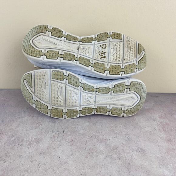 Skechers D'Lux Walker Rainbow Walking Shoes Slip On 149367 Womens Size 8.5 - Picture 7 of 12